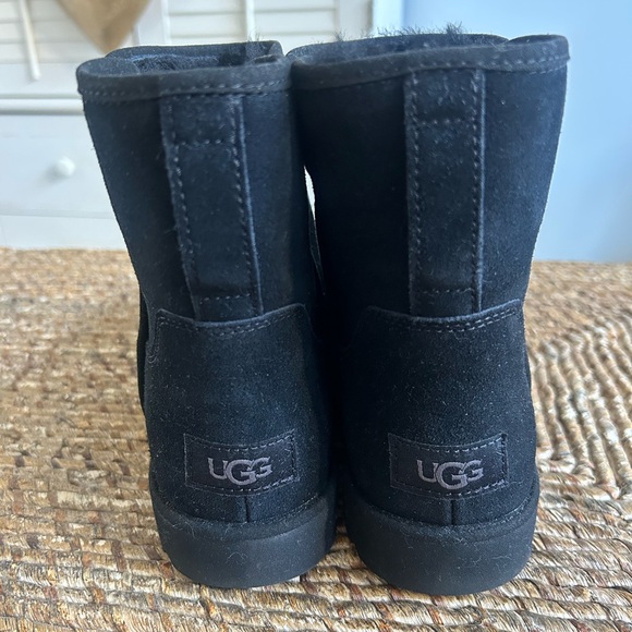 UGG Cory II Women’s Suede Boots - Picture 1 of 9